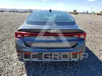 2022 KIA K5 фото
