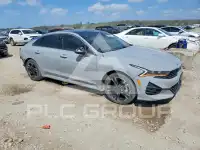 2022 KIA K5 фото
