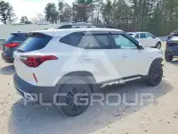 2022 KIA Seltos photo