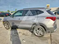 2022 KIA Seltos фото