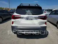 2022 KIA Seltos фото