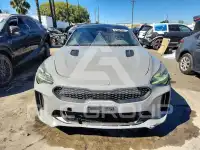 2022 KIA Stinger фото
