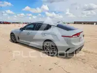 2022 KIA Stinger photo