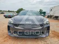 2022 KIA Stinger фото