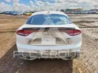 2022 KIA Stinger фото