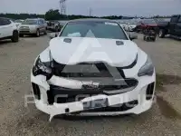 2022 KIA Stinger photo