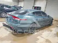 2022 KIA Stinger фото