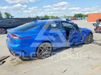 2022 KIA Stinger фото