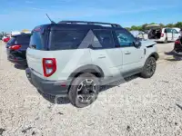 2022 Ford BRONCO фото
