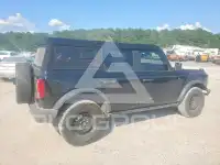 2022 Ford BRONCO photo