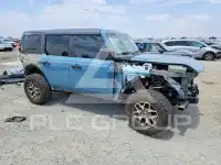 2022 Ford BRONCO photo