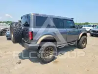 2022 Ford BRONCO photo