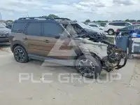 2022 Ford BRONCO photo