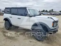 2022 Ford BRONCO photo