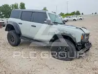 2022 Ford BRONCO фото