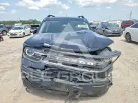 2022 Ford BRONCO photo