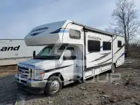 2022 Ford E-450 фото
