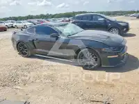 2022 Ford MUSTANG photo