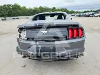 2022 Ford MUSTANG фото