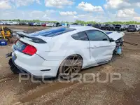 2022 Ford MUSTANG photo