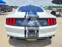 2022 Ford MUSTANG фото