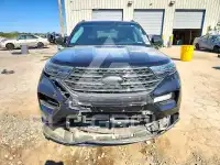 2022 Ford EXPLORER photo