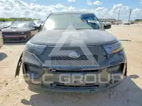 2022 Ford EXPLORER photo