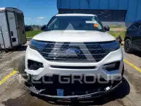 2022 Ford EXPLORER photo