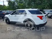 2022 Ford EXPLORER photo