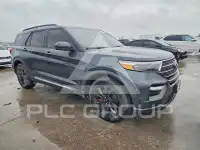 2022 Ford EXPLORER photo