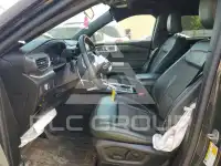 2022 Ford EXPLORER photo