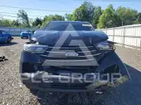2022 Ford EXPLORER photo