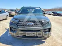 2022 Ford EXPLORER photo
