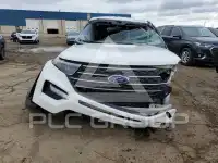 2022 Ford EXPLORER photo