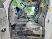 2022 Ford ECONOLINE photo