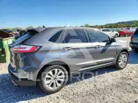 2022 Ford EDGE photo