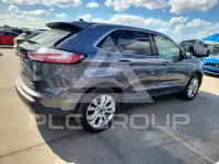 2022 Ford EDGE photo
