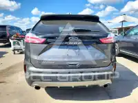 2022 Ford EDGE photo