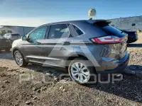 2022 Ford EDGE photo