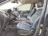 2022 Ford EDGE photo