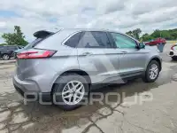 2022 Ford EDGE photo
