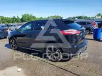 2022 Ford EDGE photo