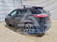 2022 Ford EDGE photo