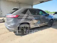 2022 Ford EDGE photo