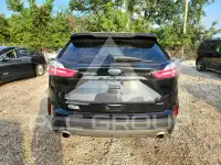 2022 Ford EDGE photo