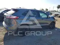 2022 Ford EDGE photo