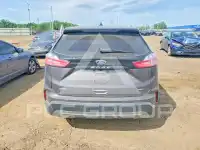 2022 Ford EDGE photo