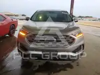 2022 Ford EDGE photo