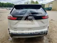 2022 Ford EDGE photo