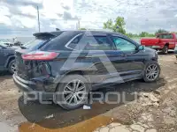 2022 Ford EDGE photo